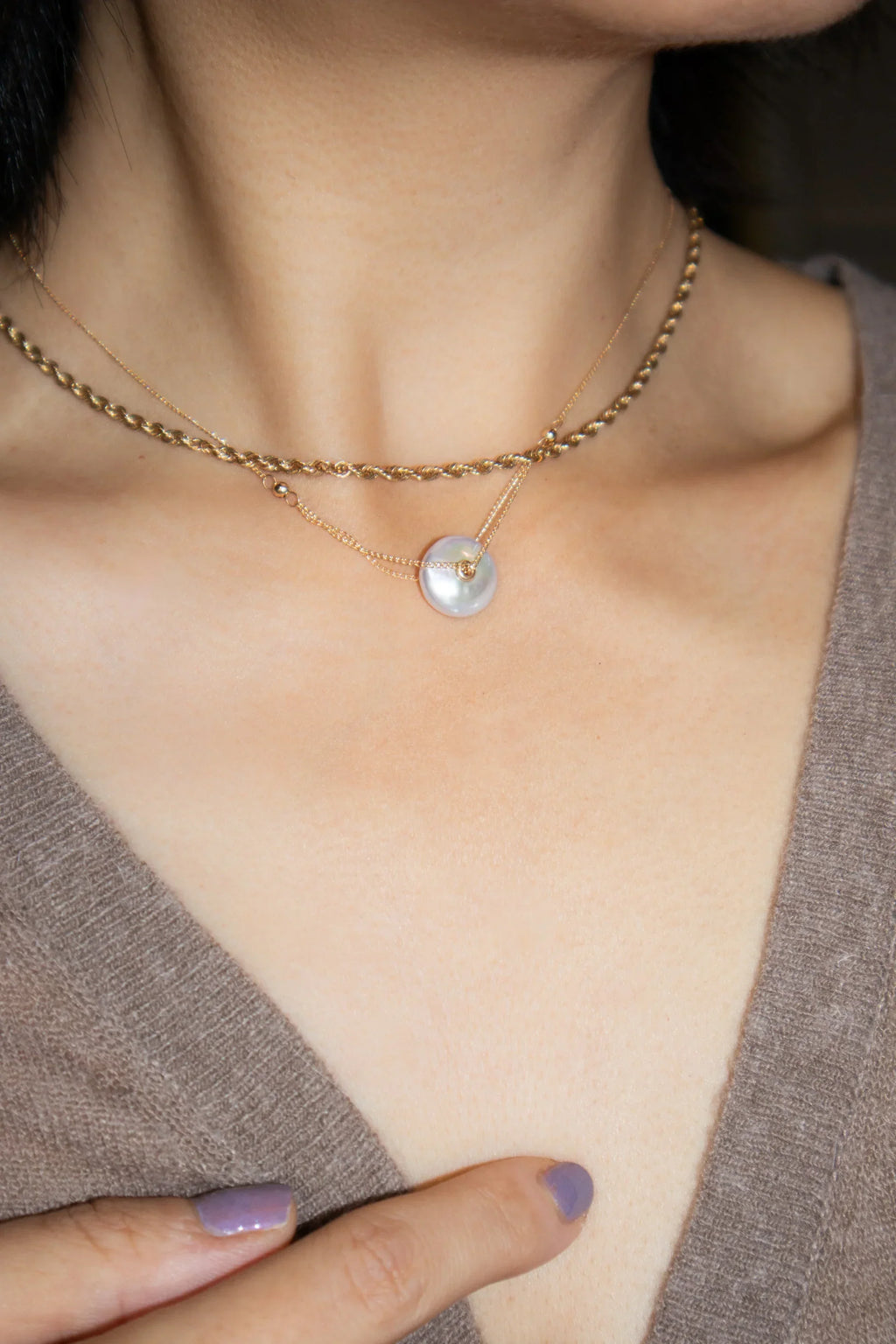 Baroque Pendant Pearl Necklace