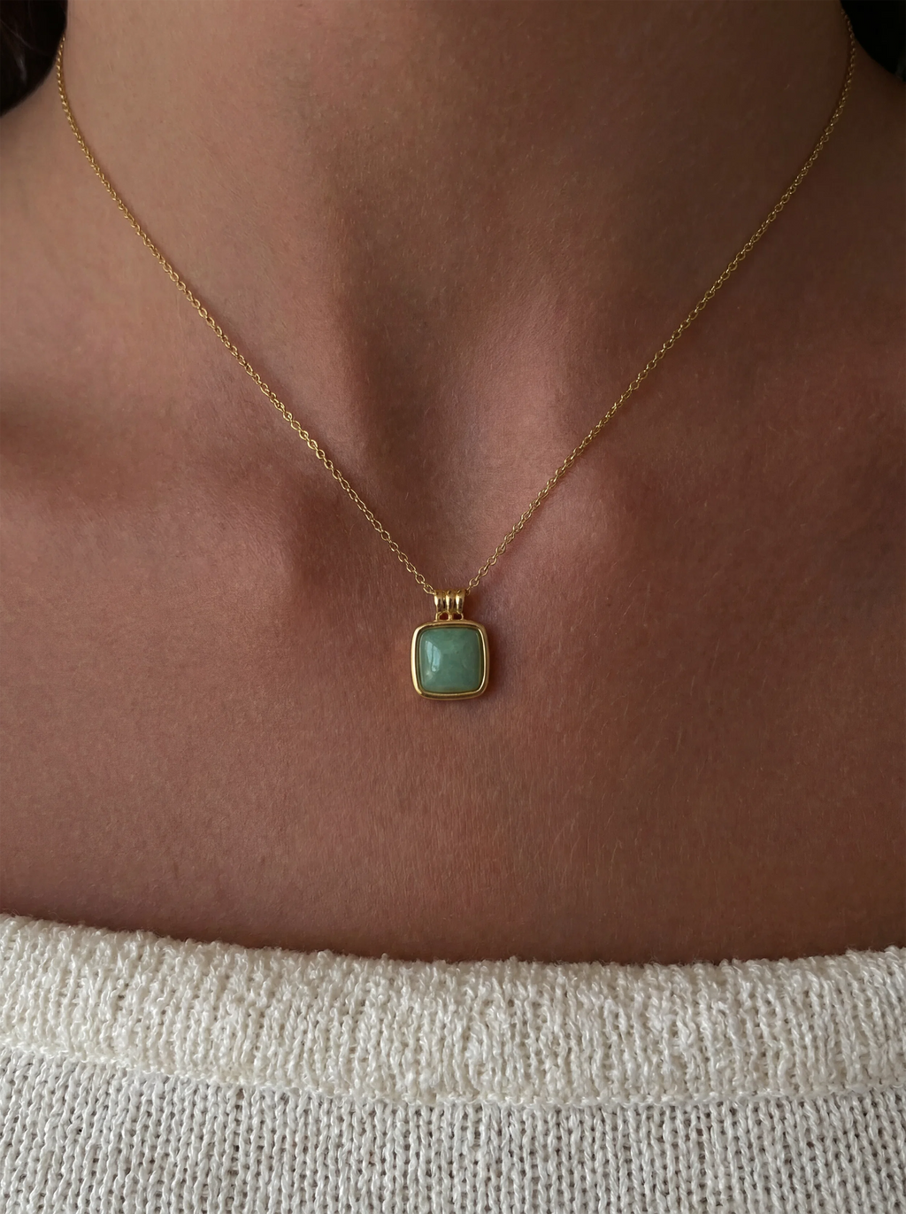 Puzzle Jade-Green Aventurine Pendant Necklace in Square
