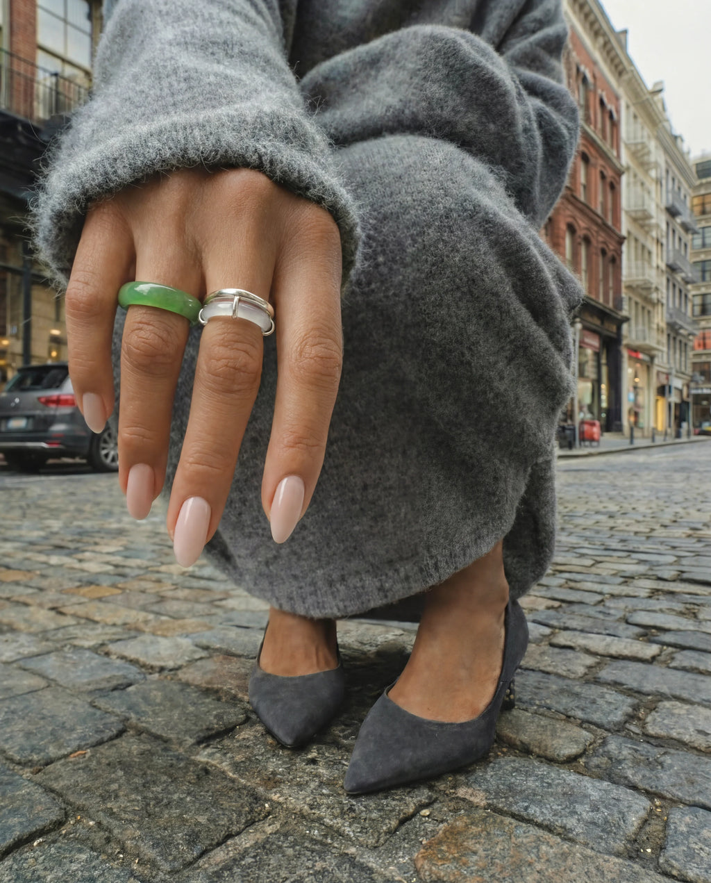White Gemstone Sculpted Ring